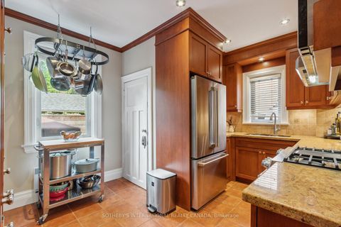 Photo 16 at 52 Nina Street, Casa Loma, Toronto Photo 16 at 52 Nina Street, Casa Loma, Toronto