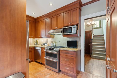 Photo 18 at 52 Nina Street, Casa Loma, Toronto Photo 18 at 52 Nina Street, Casa Loma, Toronto