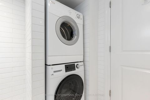 Photo 43 at 52 Nina Street, Casa Loma, Toronto Photo 43 at 52 Nina Street, Casa Loma, Toronto