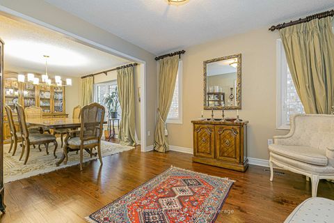 Photo 3 at 30 Rimmington Drive, Brownridge, Vaughan