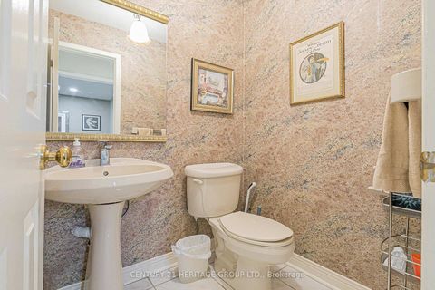 Photo 8 at 30 Rimmington Drive, Brownridge, Vaughan