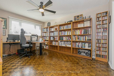 Photo 13 at 30 Rimmington Drive, Brownridge, Vaughan