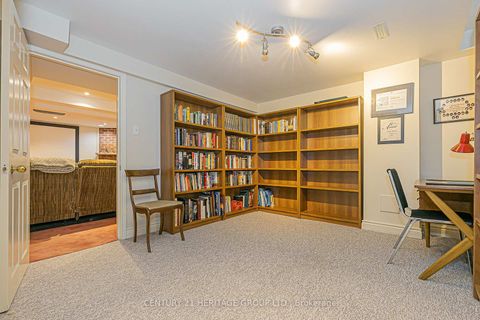 Photo 15 at 30 Rimmington Drive, Brownridge, Vaughan