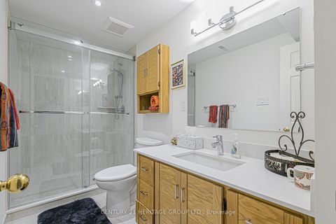 Photo 19 at 30 Rimmington Drive, Brownridge, Vaughan