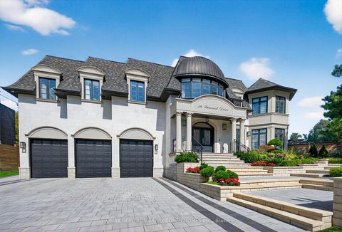 Photo 1 at 18 Suncrest Drive, York Mills, Toronto