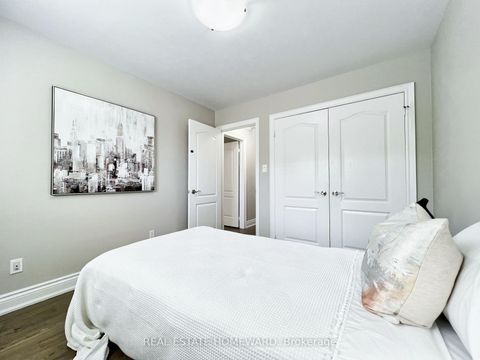 Photo 24 at 307 Deloraine Avenue, Lawrence Park North, Toronto