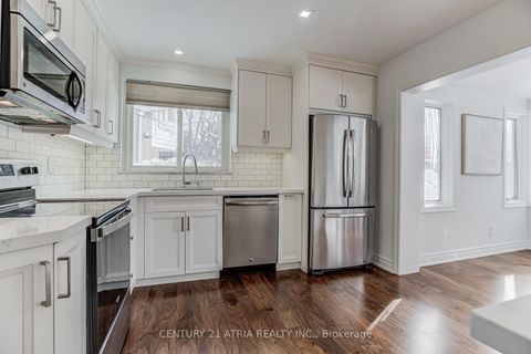 Photo 11 at 58 Lawnwood Court, Mill Pond, Richmond Hill