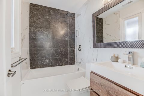 Photo 21 at 58 Lawnwood Court, Mill Pond, Richmond Hill