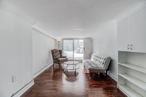 Photo 23 at 58 Lawnwood Court, Mill Pond, Richmond Hill