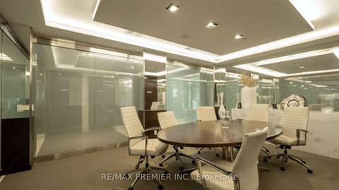 Photo 24 at 809 - 235 Sherway Gardens Road, City Centre West, Toronto