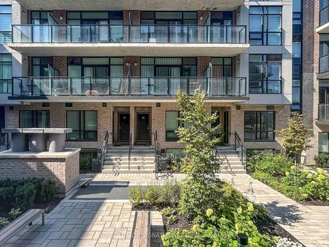 Photo 8 at 15 - 851 Sheppard Avenue W, Clanton Park, Toronto