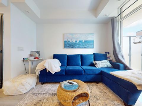 Photo 17 at 15 - 851 Sheppard Avenue W, Clanton Park, Toronto