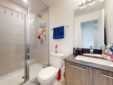 Photo 32 at 15 - 851 Sheppard Avenue W, Clanton Park, Toronto