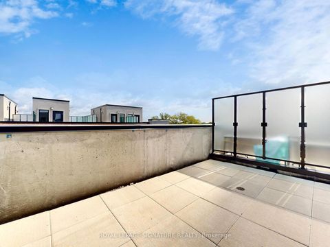 Photo 40 at 15 - 851 Sheppard Avenue W, Clanton Park, Toronto