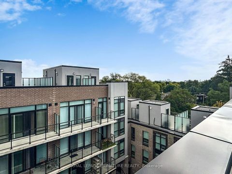Photo 44 at 15 - 851 Sheppard Avenue W, Clanton Park, Toronto