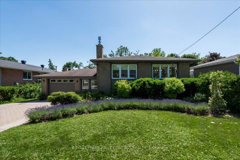 Photo 1 at 31 Mountbatten Crescent, Codrington, Barrie Photo 1 at 31 Mountbatten Crescent, Codrington, Barrie