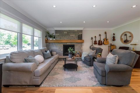 Photo 6 at 31 Mountbatten Crescent, Codrington, Barrie