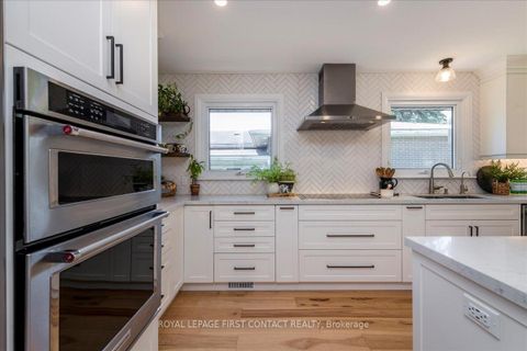 Photo 15 at 31 Mountbatten Crescent, Codrington, Barrie