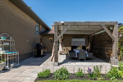 Photo 29 at 31 Mountbatten Crescent, Codrington, Barrie