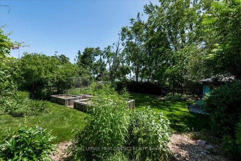 Photo 38 at 31 Mountbatten Crescent, Codrington, Barrie