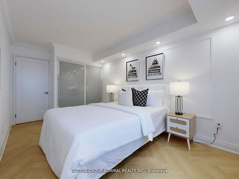 Photo 19 at 401 - 11 Townsgate Drive, Yorkhill, Vaughan