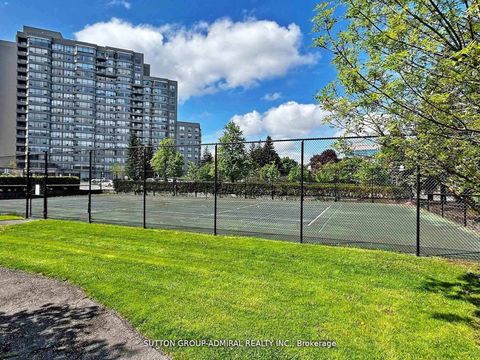 Photo 40 at 401 - 11 Townsgate Drive, Yorkhill, Vaughan