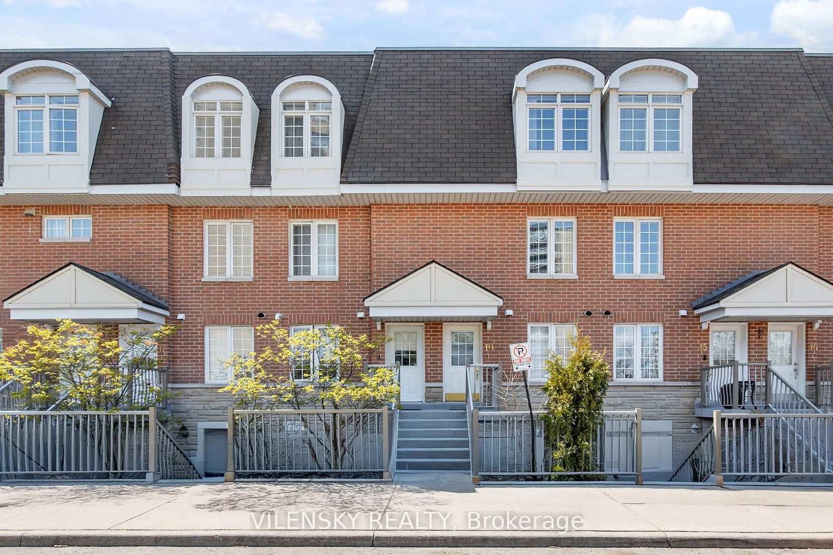 11 - 55 Cedarcroft Boulevard, Branson, Toronto 