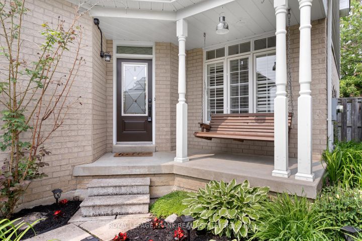 Photo 1 at 1089 Timberland Crescent, Pinecrest, Oshawa