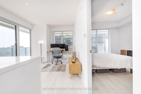 Photo 11 at 1408 - 2221 Yonge Street, Mount Pleasant West, Toronto