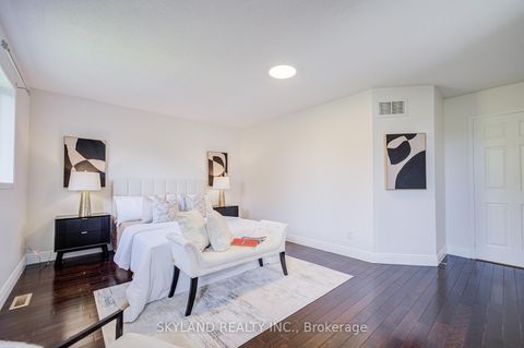 Photo 33 at 78 Monteith Crescent, Maple, Vaughan
