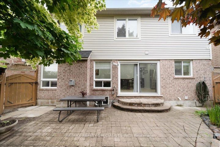 Photo 35 at 28 Redcastle Street, Fletcher's Meadow, Brampton