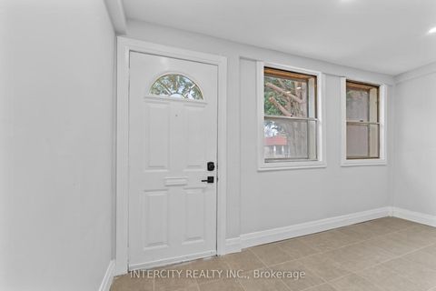 Photo 3 at 68 Greendale Avenue, Smythe, Toronto