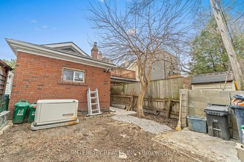 Photo 24 at 68 Greendale Avenue, Smythe, Toronto