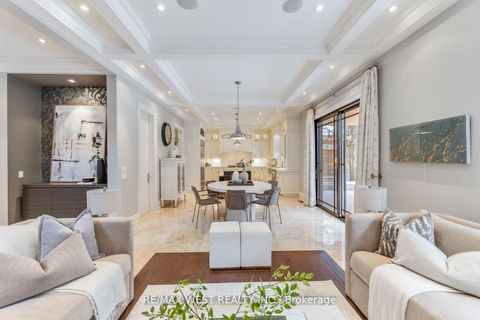 Photo 16 at 6 Weller Crescent, Maple, Vaughan
