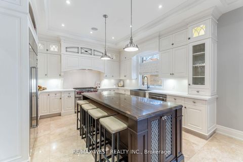 Photo 20 at 6 Weller Crescent, Maple, Vaughan
