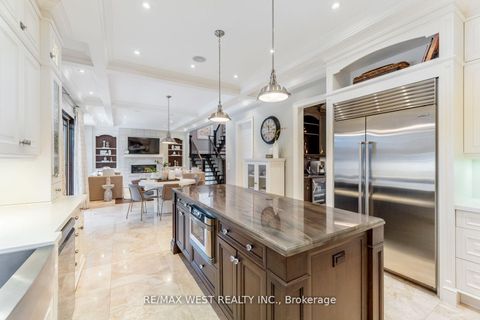 Photo 22 at 6 Weller Crescent, Maple, Vaughan