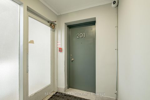 Photo 7 at 201 - 219 Wilson Avenue, Nortown, Toronto