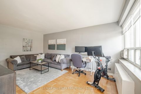 Photo 11 at 201 - 219 Wilson Avenue, Nortown, Toronto