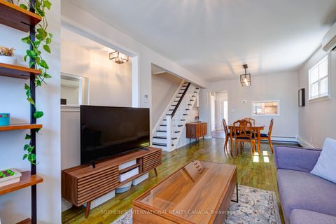 Photo 3 at 69 Maybourne Avenue, Birchmount, Toronto