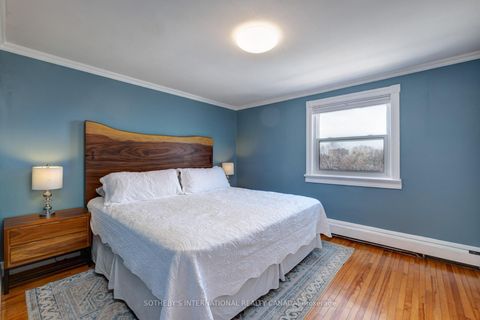 Photo 18 at 69 Maybourne Avenue, Birchmount, Toronto
