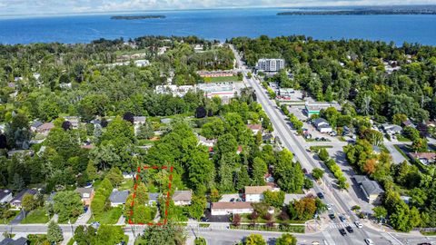 Photo 10 at 2125 Willard Avenue, Alcona, Innisfil Photo 10 at 2125 Willard Avenue, Alcona, Innisfil