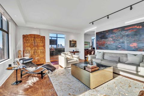 Photo 4 at 12 - 423 Avenue Road, St. Clair, Toronto