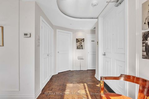 Photo 28 at 12 - 423 Avenue Road, St. Clair, Toronto