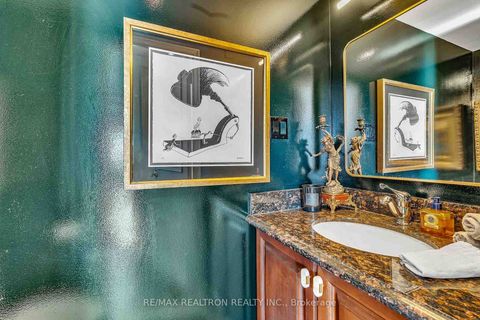 Photo 35 at 12 - 423 Avenue Road, St. Clair, Toronto