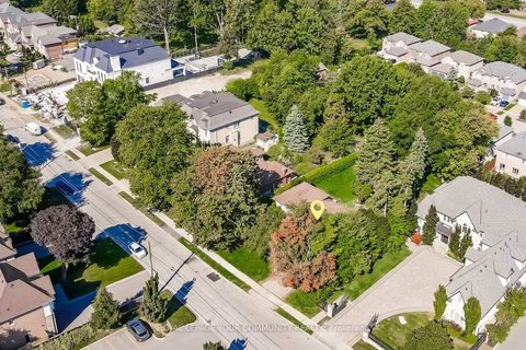 Photo 2 at 230 Duncan Road, Langstaff, Richmond Hill