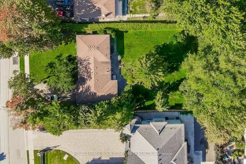 Photo 4 at 230 Duncan Road, Langstaff, Richmond Hill