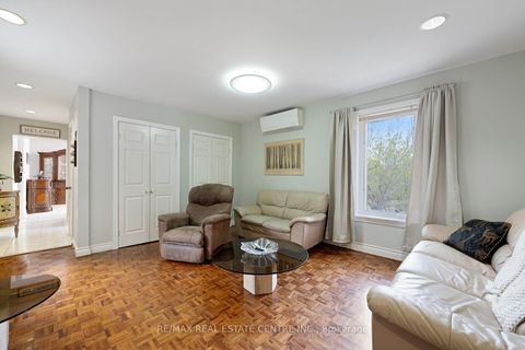 Photo 21 at 14 Churchill Avenue, Bellwoods, Toronto