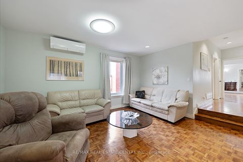 Photo 22 at 14 Churchill Avenue, Bellwoods, Toronto