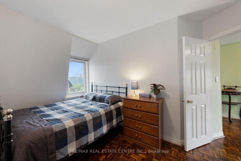 Photo 38 at 14 Churchill Avenue, Bellwoods, Toronto