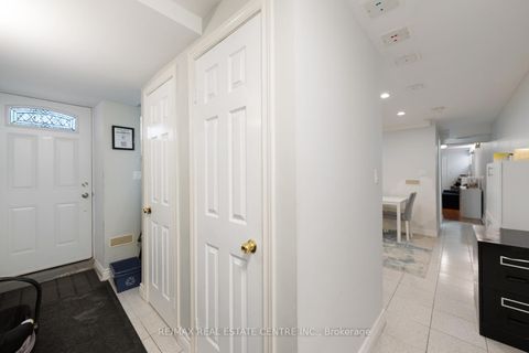 Photo 41 at 14 Churchill Avenue, Bellwoods, Toronto
